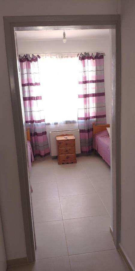 Isabella Townhouse Villa Paphos Exterior foto